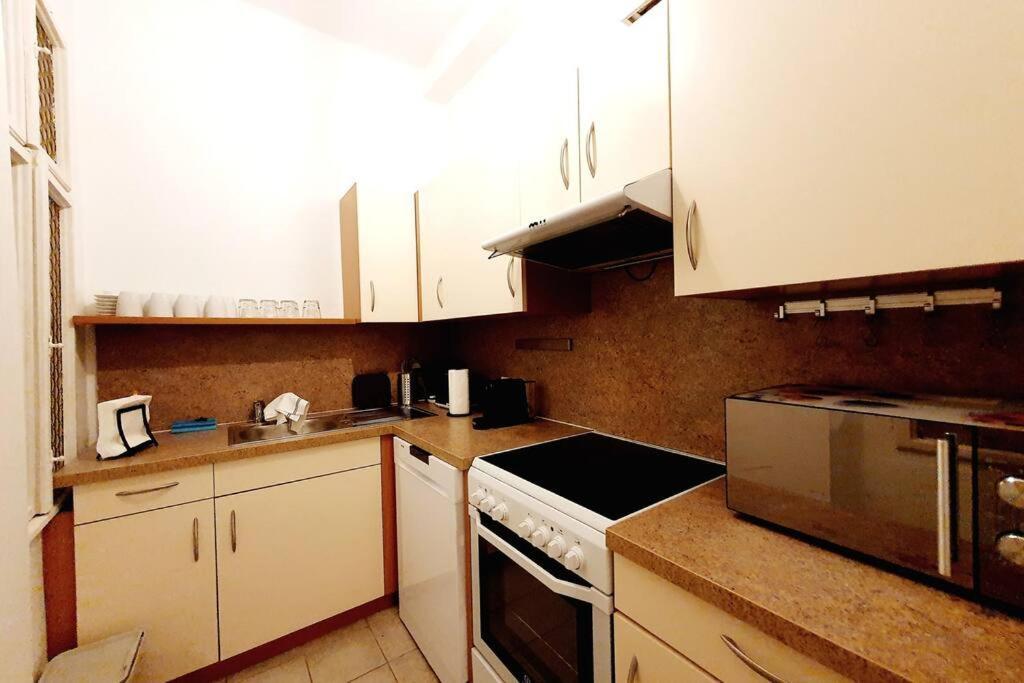 Savoir Vivre Apartments Rueppgasse Βιέννη Δωμάτιο φωτογραφία